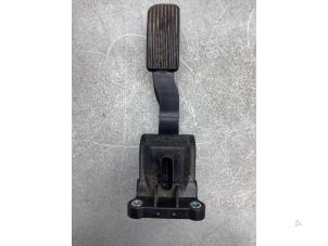 Gaspedalposition Sensor van een Mercedes-Benz Vito (447.6) 2.2 114 CDI 16V 2016