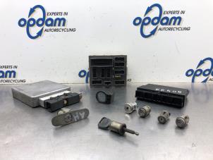 Used Set of cylinder locks (complete) Ford Focus 1 Wagon 1.6 16V Price € 100,00 Margin scheme offered by Gebr Opdam B.V.