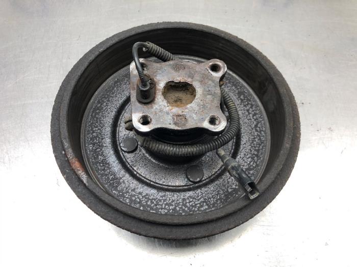 Rear brake drum from a Ford Focus 1 Wagon 1.6 16V 2003