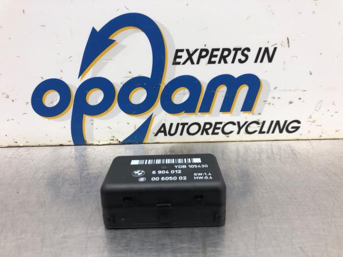 Begagnade Regnsensor BMW 3 serie (E46/4) 316i Pris € 32,00 Marginaltabell erbjuds av Gebr Opdam B.V.