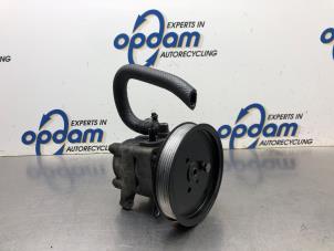 Used Power steering pump BMW 3 serie (E46/4) 316i Price € 60,00 Margin scheme offered by Gebr Opdam B.V.