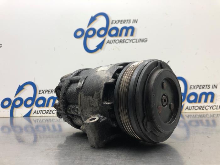 Usagé Compresseur de clim BMW 3 serie (E46/4) 316i Prix € 40,00 Règlement à la marge proposé par Gebr Opdam B.V.