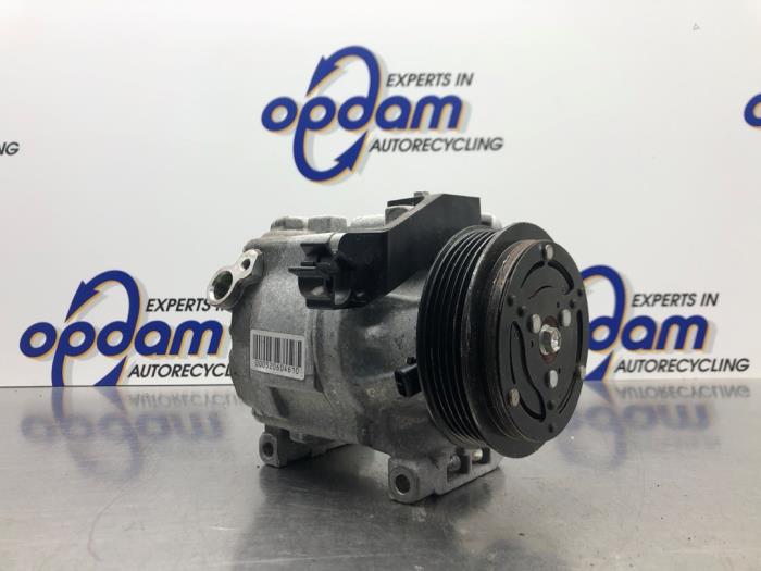 Używane Pompa klimatyzacji Fiat Panda (312) 0.9 TwinAir Turbo 80 Cena € 50,00 Procedura marży oferowane przez Gebr Opdam B.V.