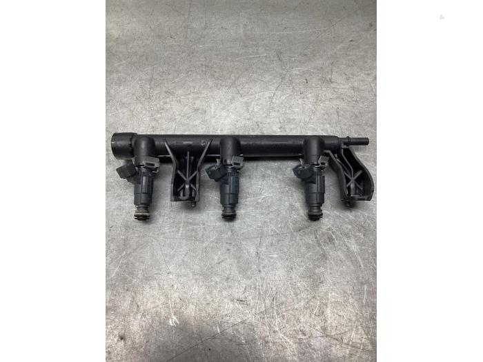 Usagé Système d'injection Peugeot 208 I (CA/CC/CK/CL) 1.2 Vti 12V PureTech 82 Prix € 70,00 Règlement à la marge proposé par Gebr Opdam B.V.