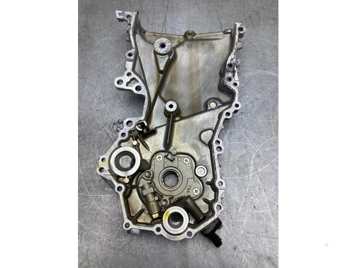 Timing cover from a Toyota Yaris III (P13) 1.5 16V Hybrid 2015