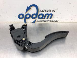 Used Accelerator pedal Renault Clio IV Estate/Grandtour (7R) 1.5 Energy dCi 90 FAP Price € 50,00 Margin scheme offered by Gebr Opdam B.V.