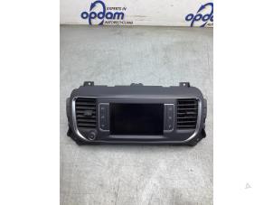 Used Navigation display Opel Vivaro 2.0 CDTI 122 Price € 300,00 Margin scheme offered by Gebr Opdam B.V.