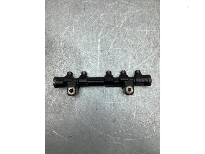 Usagé Système d'injection Peugeot 308 (L3/L8/LB/LH/LP) 1.6 BlueHDi 120 Prix € 30,00 Règlement à la marge proposé par Gebr Opdam B.V.
