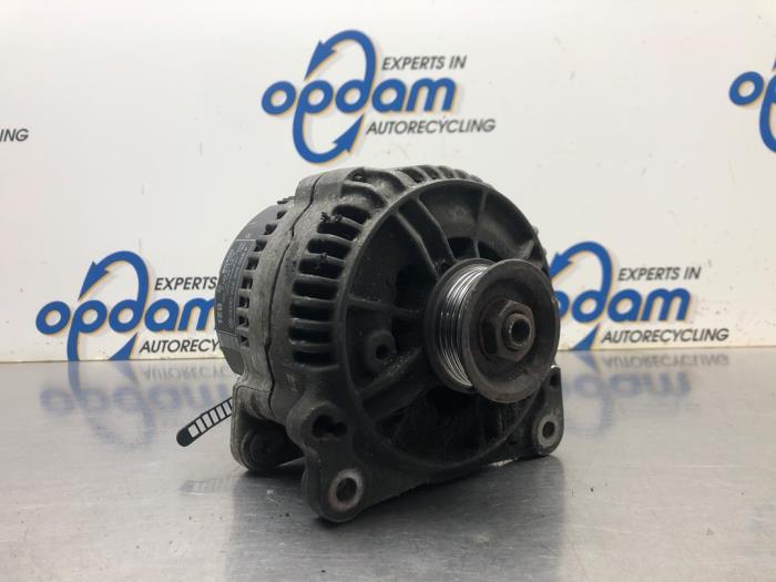 Begagnade Dynamo Audi A4 Avant (B5) 1.9 TDI Pris € 68,00 Marginaltabell erbjuds av Gebr Opdam B.V.