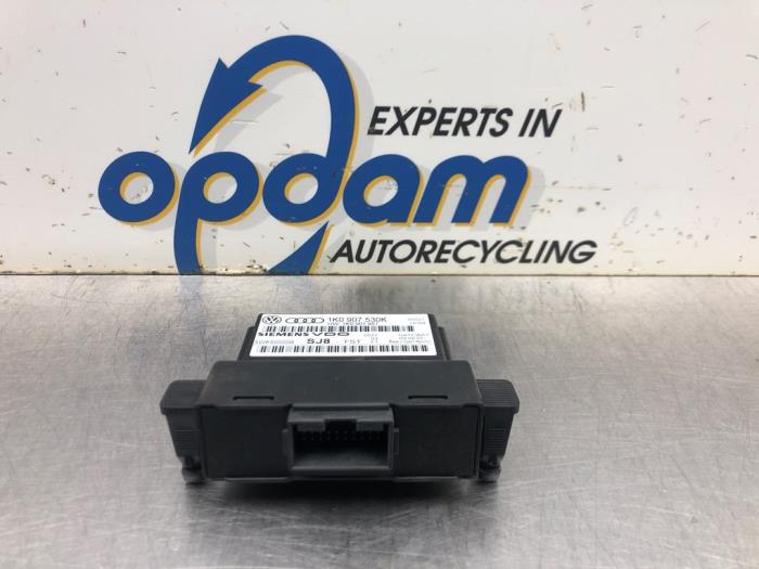 Begagnade Gateway-modul Volkswagen Golf Plus (5M1/1KP) 1.4 16V Pris € 45,00 Marginaltabell erbjuds av Gebr Opdam B.V.