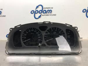 Usagé Compteur kilométrique KM Opel Agila (A) 1.2 16V Twin Port Prix € 75,00 Règlement à la marge proposé par Gebr Opdam B.V.