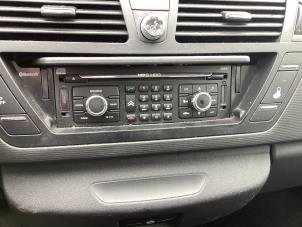 Used Radio CD player Citroen C4 Grand Picasso (UA) 2.0 HDiF 16V 135 Price on request offered by Gebr Opdam B.V.