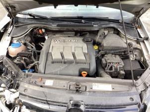 Usados Bomba ABS Volkswagen Polo V (6R) 1.2 TDI 12V BlueMotion Precio € 75,00 Norma de margen ofrecido por Gebr Opdam B.V.