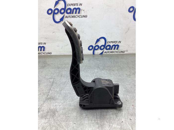 Begagnade Gaspedalsensor Mercedes V (447.8) 2.1 250 BlueTEC, 250 d 16V Pris € 40,00 Marginaltabell erbjuds av Gebr Opdam B.V.