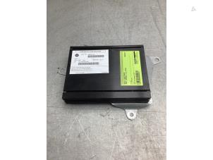 Used Radio amplifier Jeep Compass (PK) 2.4 16V 4x4 Price € 150,00 Margin scheme offered by Gebr Opdam B.V.