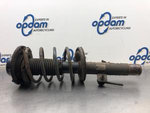 Used Front shock absorber rod, left Peugeot 206 (2A/C/H/J/S) 1.6 16V Price € 50,00 Margin scheme offered by Gebr Opdam B.V.