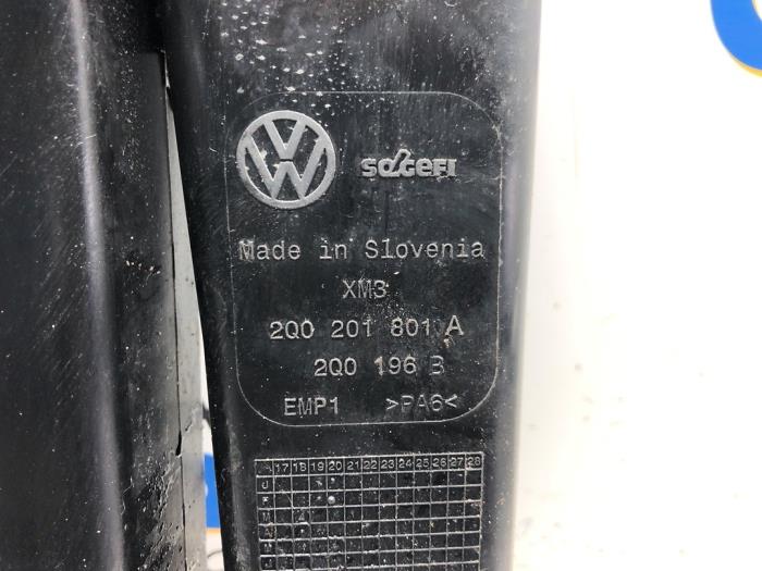 Filtr weglowy z Volkswagen Polo VI (AW1) 1.0 TSI 12V 2021