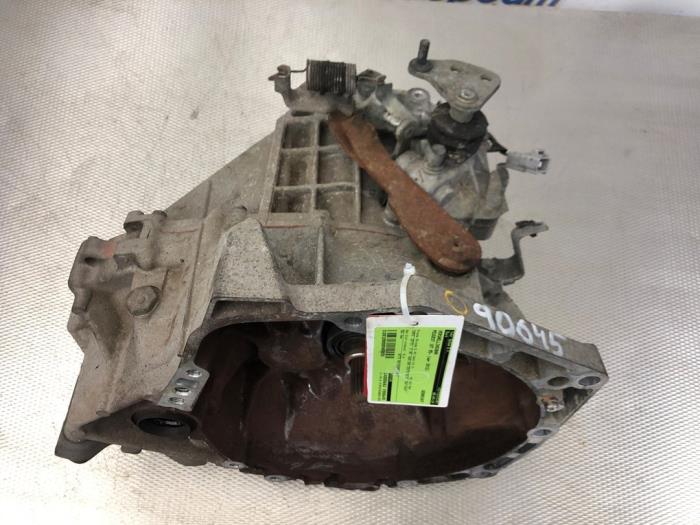 Gearbox from a Peugeot 107 1.0 12V 2012