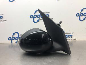 Used Wing mirror, right Peugeot 107 1.0 12V Price € 50,00 Margin scheme offered by Gebr Opdam B.V.