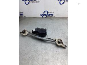Used Wiper motor + mechanism Opel Agila (B) 1.2 16V Price € 50,00 Margin scheme offered by Gebr Opdam B.V.