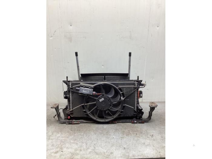 Gebrauchte Kühler Set Ford Focus 3 Wagon 1.6 Ti-VCT 16V 125 Preis € 225,00 Margenregelung angeboten von Gebr Opdam B.V.