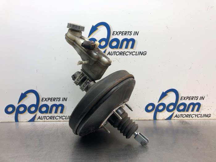 Usados Servofreno Suzuki Swift (ZA/ZC/ZD1/2/3/9) 1.5 VVT 16V Precio € 68,00 Norma de margen ofrecido por Gebr Opdam B.V.