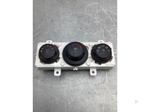 Used Heater control panel Opel Movano 2.3 CDTi Biturbo 16V FWD Price € 60,50 Inclusive VAT offered by Gebr Opdam B.V.
