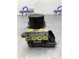 Usados Bomba ABS Seat Ibiza IV (6J5) 1.2 TDI Ecomotive Precio € 50,00 Norma de margen ofrecido por Gebr Opdam B.V.