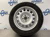 Set of wheels + winter tyres from a Mini Mini One/Cooper (R50), 2001 / 2007 1.6 16V Cooper, Hatchback, Petrol, 1.598cc, 85kW (116pk), FWD, W10B16A, 2001-06 / 2006-09, RC31; RC32; RC33 2005