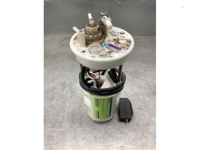 Usagé Pompe essence Honda Jazz (GK/GP) 1.3 -i-VTEC 16V Prix € 175,00 Règlement à la marge proposé par Gebr Opdam B.V.