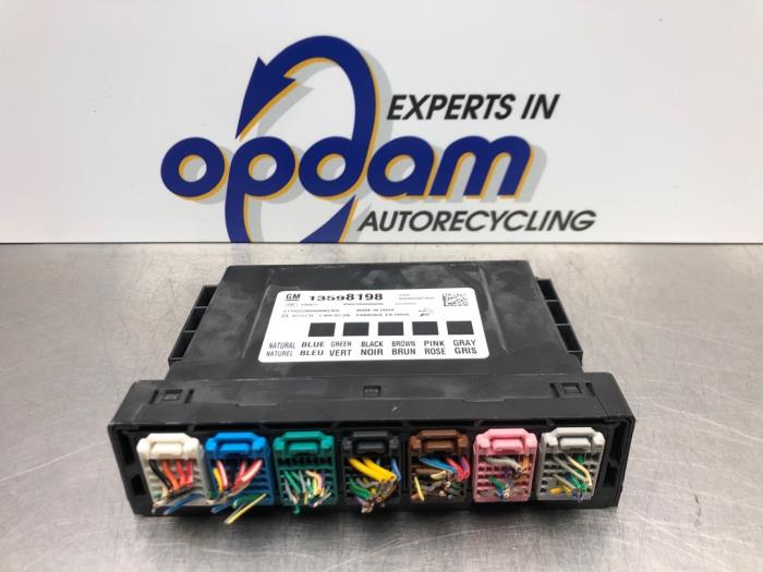 Used Body control computer Opel Karl 1.0 12V Price € 90,00 Margin scheme offered by Gebr Opdam B.V.