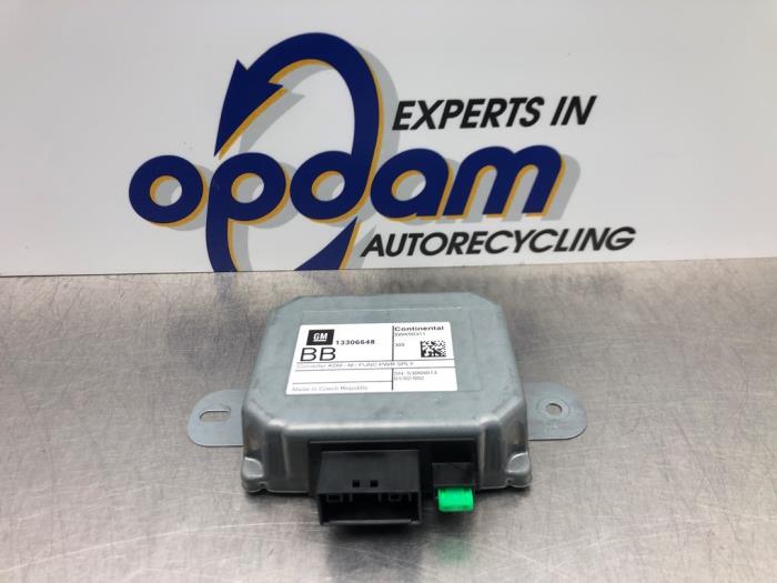 Begagnade Telefonmodul Opel Karl 1.0 12V Pris € 45,00 Marginaltabell erbjuds av Gebr Opdam B.V.