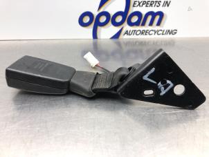 Used Rear seatbelt buckle, left Citroen C4 Cactus (0B/0P) 1.2 PureTech 110 12V Price € 30,00 Margin scheme offered by Gebr Opdam B.V.