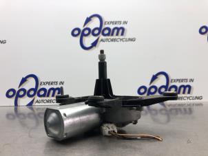 Used Rear wiper motor Nissan Micra (K12) 1.2 16V Price € 50,00 Margin scheme offered by Gebr Opdam B.V.