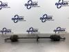 Front drive shaft, right from a Kia Rio (DC22/24), 2000 / 2005 1.3, Hatchback, Petrol, 1.343cc, 60kW (82pk), FWD, A3E, 2000-08 / 2005-06, DC22; DC24 2005
