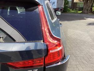 Gebrauchte Rücklicht rechts Volvo V60 II (ZW) 2.0 D3 16V Preis € 250,00 Margenregelung angeboten von Gebr Opdam B.V.