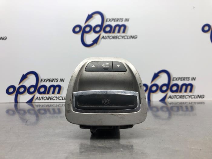 Gebrauchte Handbremse Schalter Citroen C5 III Tourer (RW) 1.6 16V THP 155 Preis € 54,00 Margenregelung angeboten von Gebr Opdam B.V.