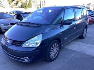 Used Front bumper Renault Espace (JK) 2.0 Turbo 16V Grand Espace Price on request offered by Gebr Opdam B.V.