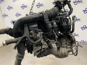 Engine from a Mercedes-Benz C Sportcoupé (C203) 2.3 C-230K 16V 2002