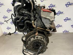 Engine from a Mercedes-Benz C Sportcoupé (C203) 2.3 C-230K 16V 2002