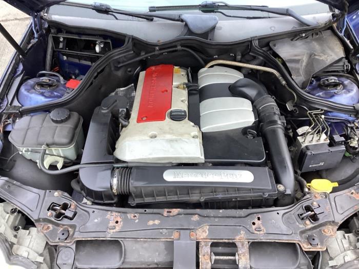 Begagnade ABS-pump Mercedes C Sportcoupé (C203) 2.3 C-230K 16V Pris € 112,00 Marginaltabell erbjuds av Gebr Opdam B.V.