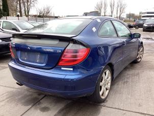 Used Rear differential Mercedes C Sportcoupé (C203) 2.3 C-230K 16V Price on request offered by Gebr Opdam B.V.