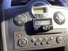 Radio CD player from a Renault Megane II Grandtour (KM), 2003 / 2009 1.4 16V, Combi/o, 4-dr, Petrol, 1.390cc, 72kW (98pk), FWD, K4J730, 2003-10 / 2009-05, KM0B; KM0H; KM1J; KM1S 2009