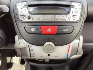 Used Air conditioning switch Toyota Aygo (B10) 1.0 12V VVT-i Price € 25,00 Margin scheme offered by Gebr Opdam B.V.