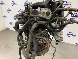 Motor van een Dacia Duster (HS) 1.6 16V 2011