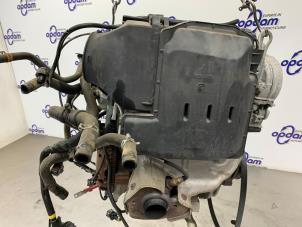 Motor van een Dacia Duster (HS) 1.6 16V 2011