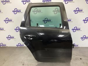 Usagé Porte arrière droite Dacia Duster (HS) 1.6 16V Prix € 300,00 Règlement à la marge proposé par Gebr Opdam B.V.