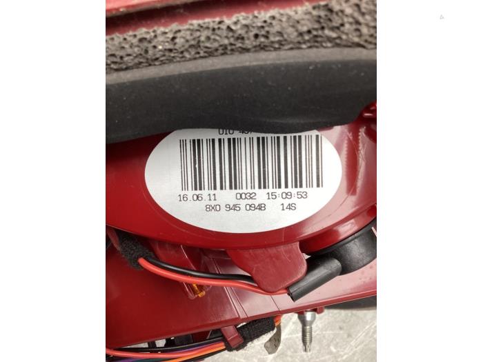 Taillight, right from a Audi A1 (8X1/8XK) 1.2 TFSI 2011