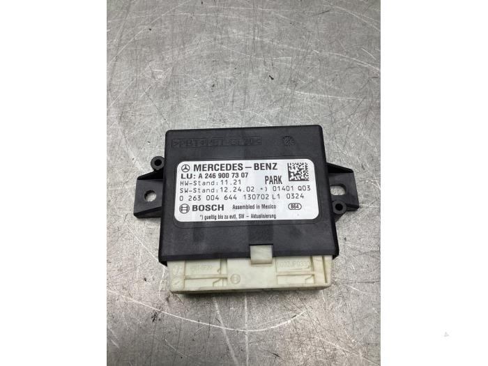 Begagnade PDC-modul Mercedes A (W176) 2.0 A-250 Turbo 16V 4-Matic Pris € 40,00 Marginaltabell erbjuds av Gebr Opdam B.V.