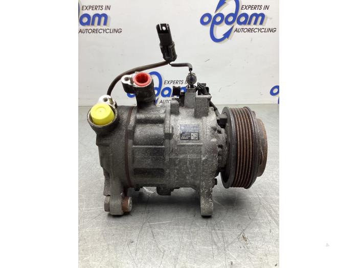 Gebrauchte Klimapumpe BMW 3 serie Touring (F31) 318d 2.0 16V Preis € 150,00 Margenregelung angeboten von Gebr Opdam B.V.